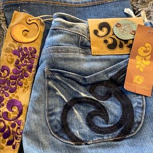 House of Dereon Jeans